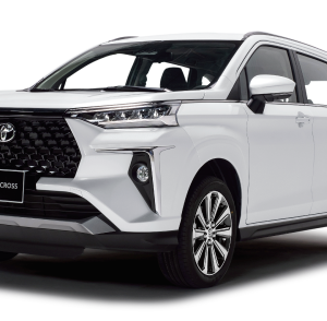 TOYOTA VELOZ CROSS CVT