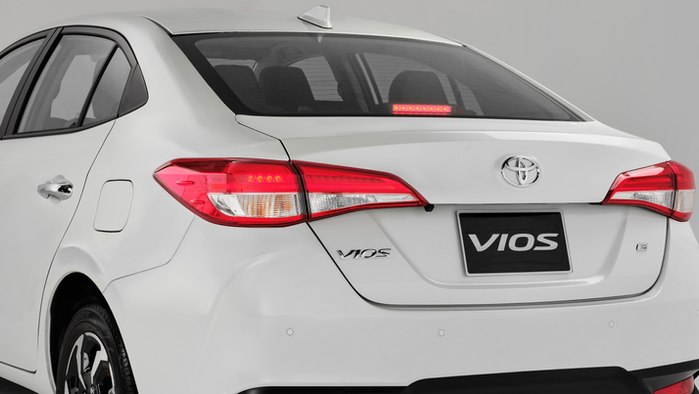 Đuôi xe và cốp để đồ