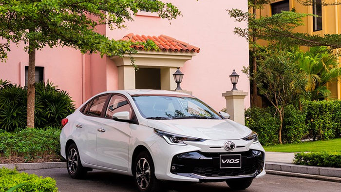 Ngoại hình trẻ trung, sang trọng