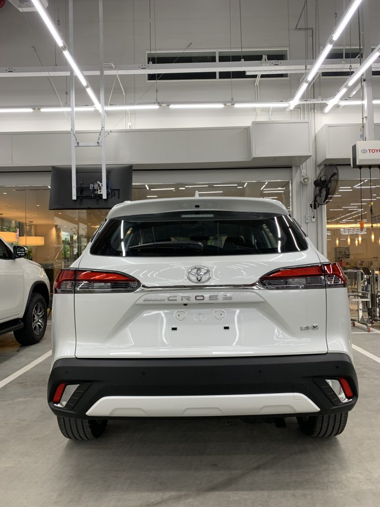 Thiết kế đu&ocirc;i xe