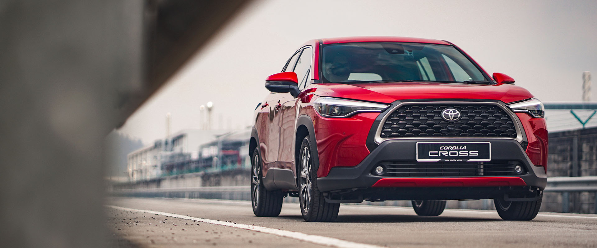 Khả năng vận hành êm ái tiết kiệm nhiên liệu