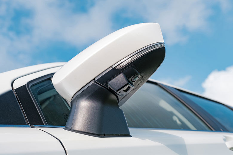 Gương chiếu hậu gập điện