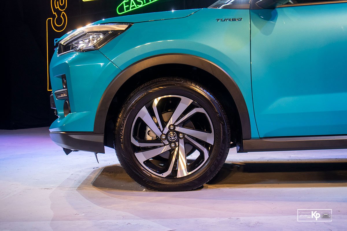 M&acirc;m Lazang hợp kim 17 inch