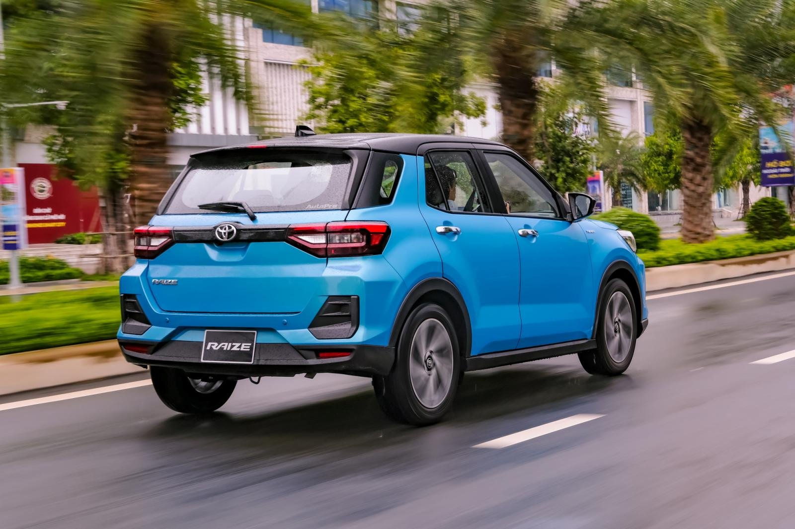 Vận h&agrave;nh động cơ xe Toyota Raize 2022