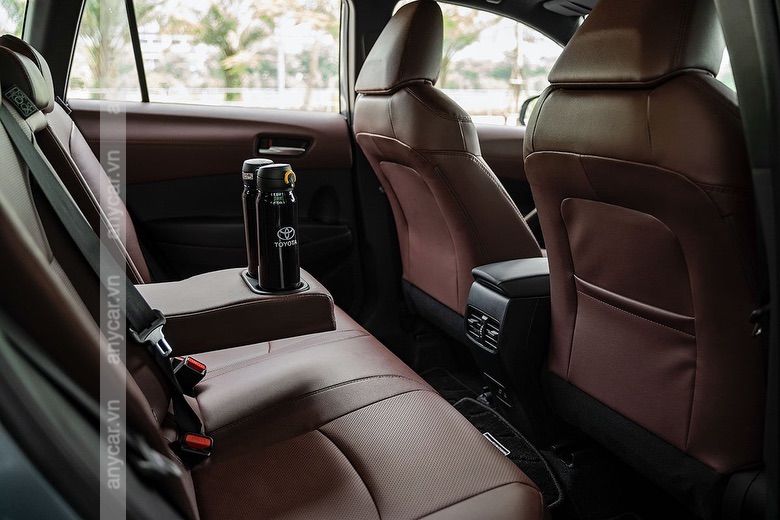 ghe-ngoi-xe-toyota-cross-2022