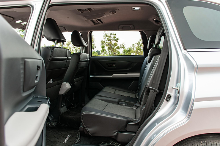 Hàng ghế sau