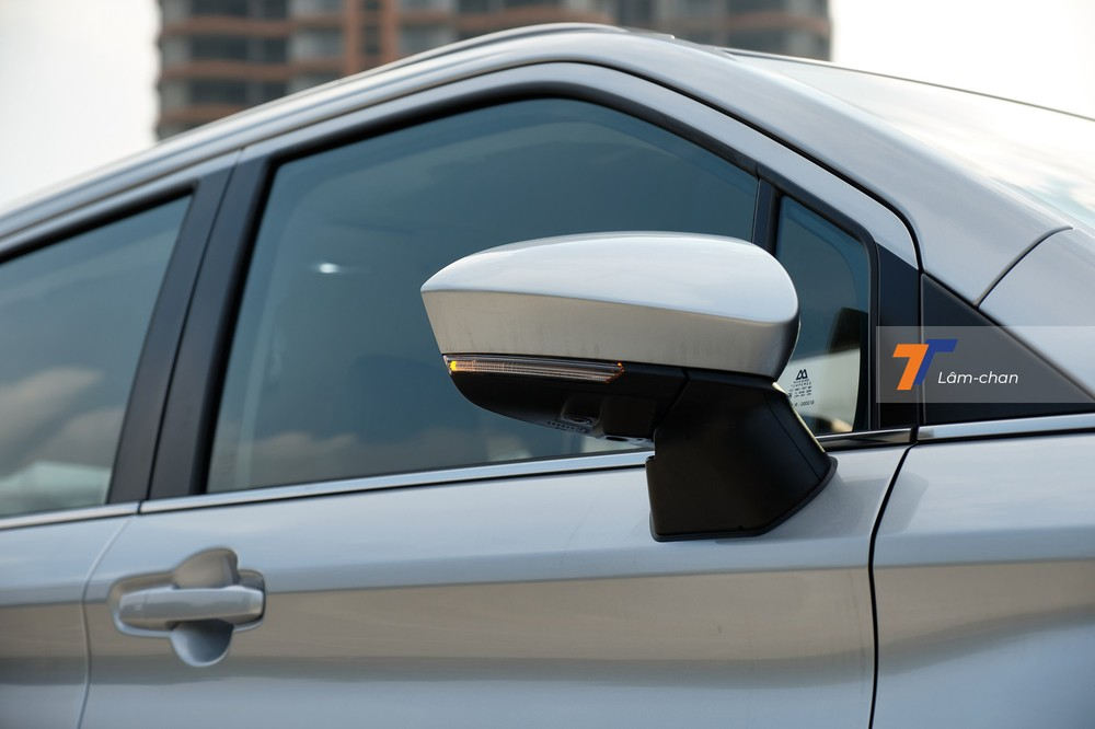 Gương chiếu hậu