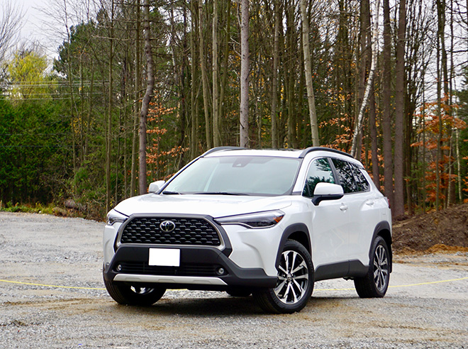 Gi&aacute; xe Toyota Corolla Cross 1.8V 2022