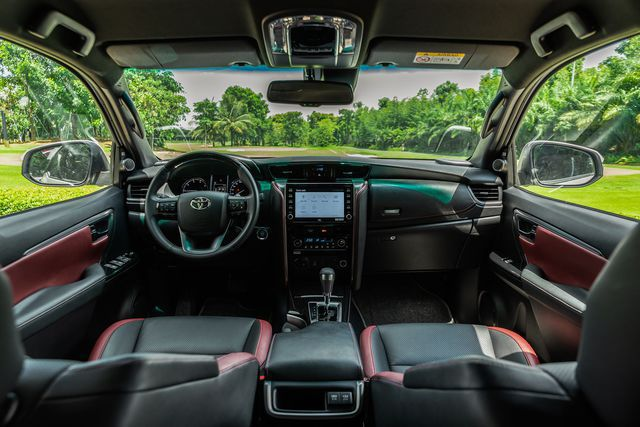 Thiết kế nội thất Fortuner Legender 2022