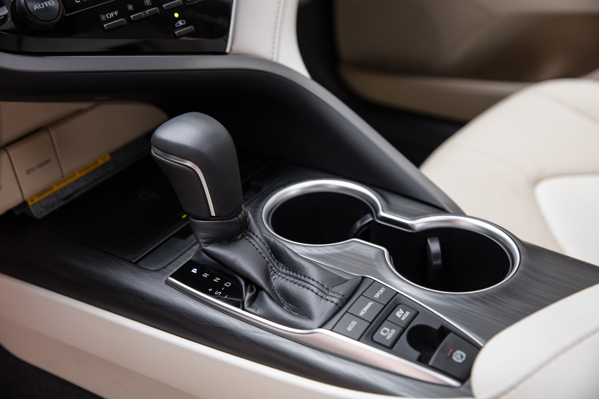 Hộp số Toyota Camry 2022