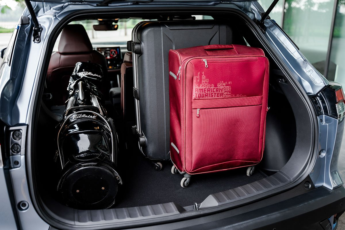 Khoang h&agrave;nh l&yacute;