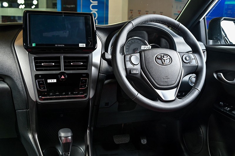 V&ocirc; lăng tay l&aacute;i