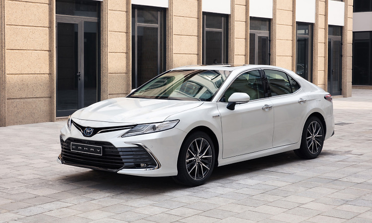 Toyota Camry 2.0G 2023