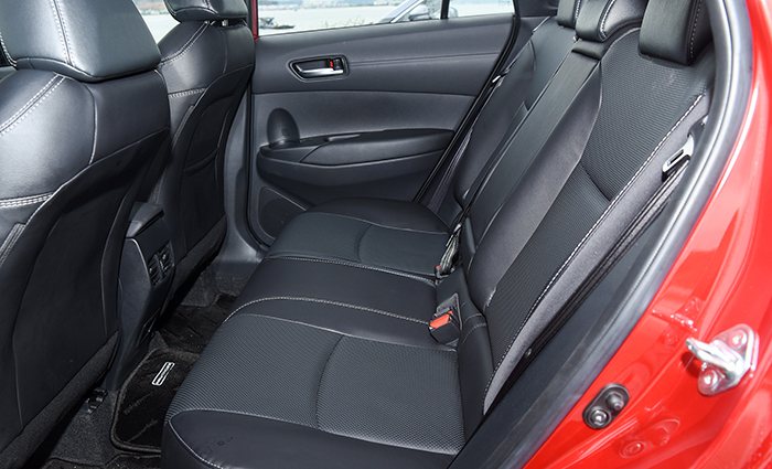 Thiết kế ghế ngồi cho khoang h&agrave;nh kh&aacute;ch