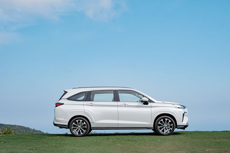 Thiết kế th&acirc;n xe