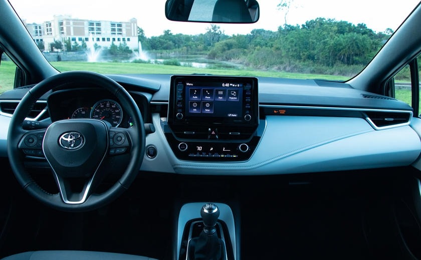 nội thất xe Corolla Altis 2022