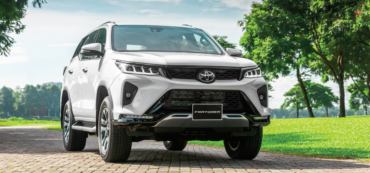 Xe Toyota Fortuner 7 chỗ