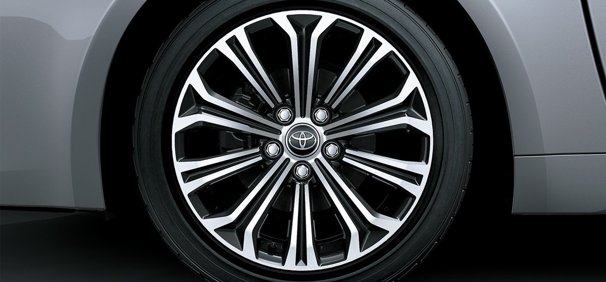 Lazang xe Corolla Altis 2022